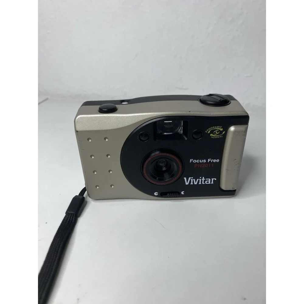 Vivitar Focus Free PN2011 35mm Film Point/Shoot Camera